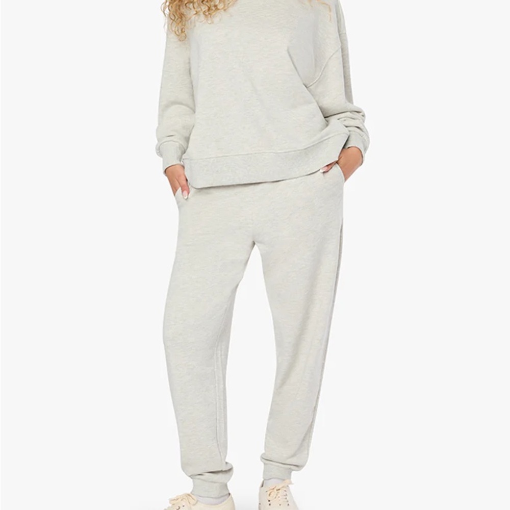 0838.  Slim Leg Joggers